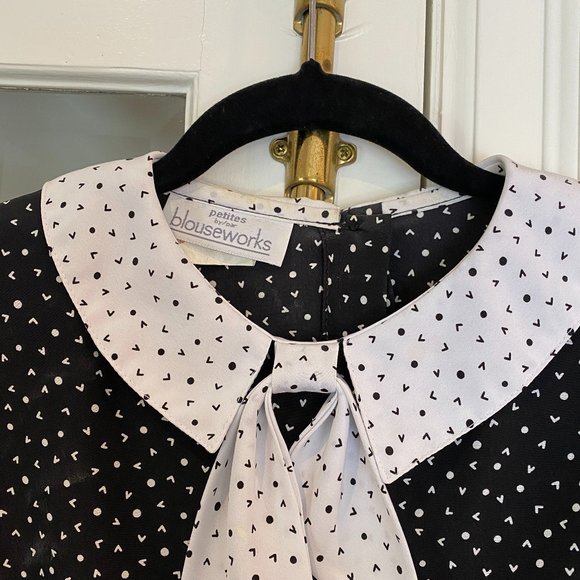 Blouseworks Petite Black and White Blouse - Picture 2 of 4
